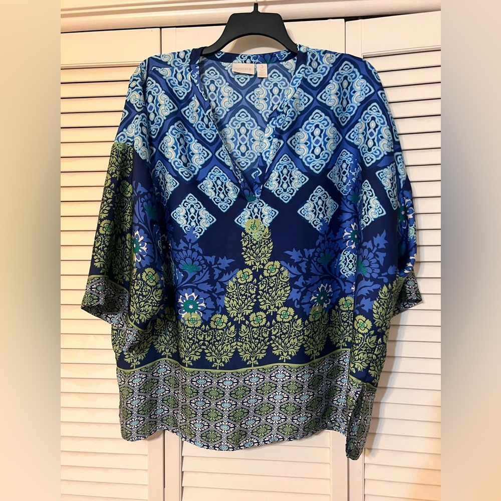 Chicos Flowery Short Sleeved Poncho Like blouse